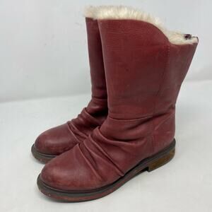 Naya Rook Snow Distressed Red Leather Faux Fur Lined Zip Womens Size 8.5